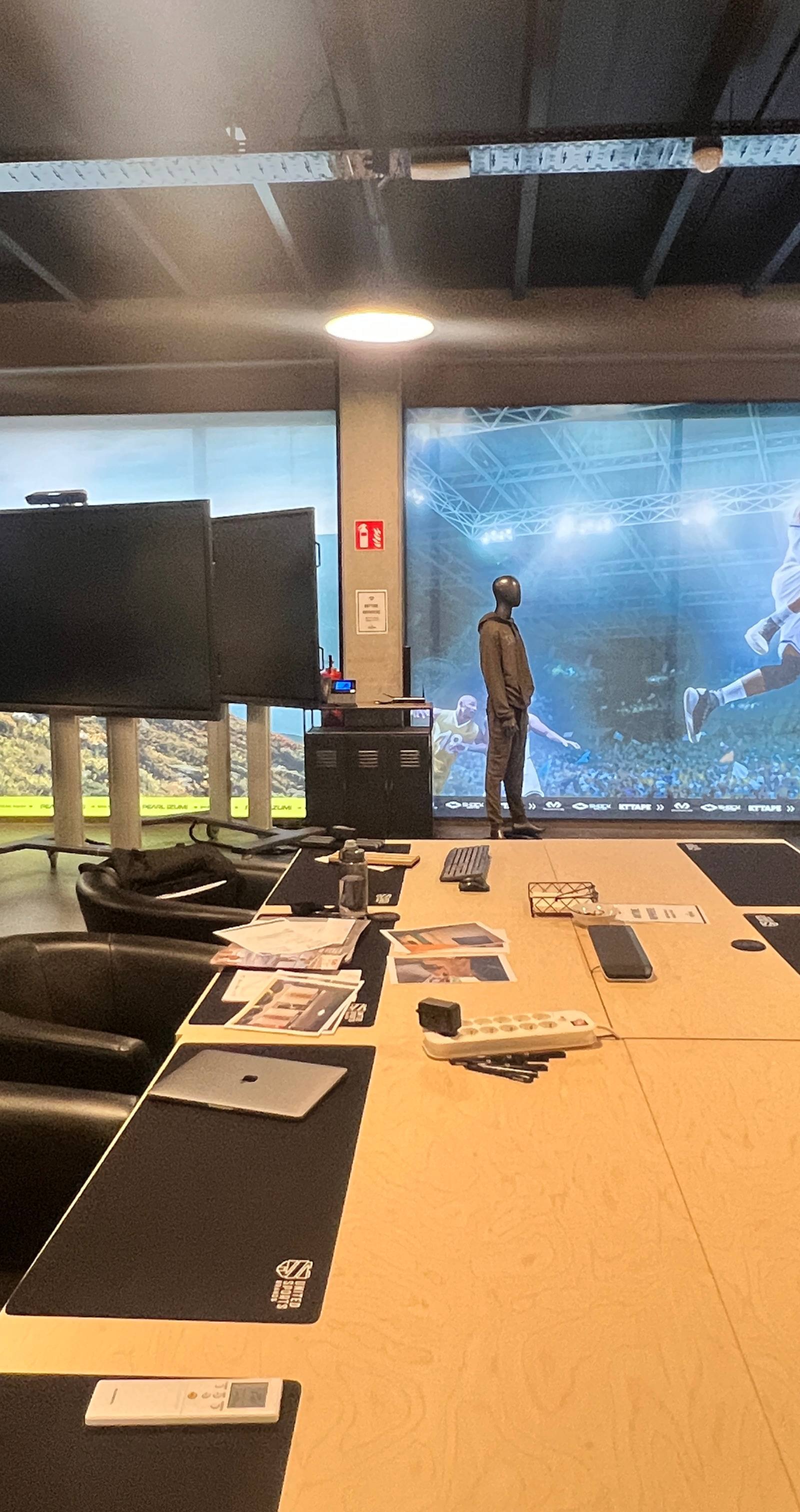 Showroominrichting United Sport Brands — Retail & sport