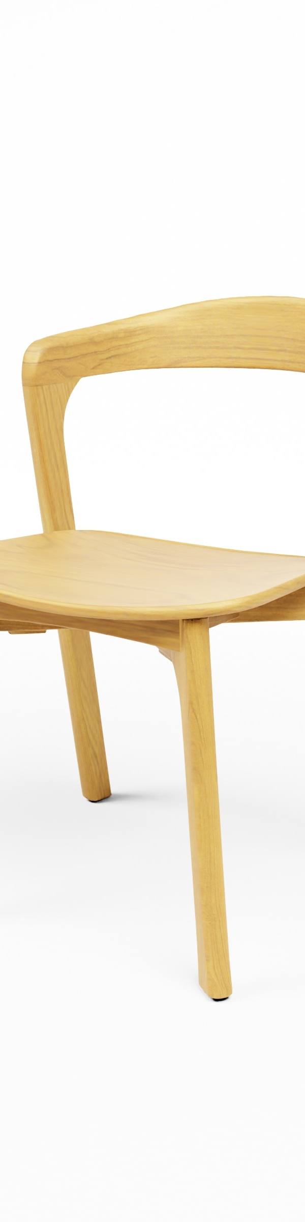 Stapelstoel met gebogen rugleuning in hout