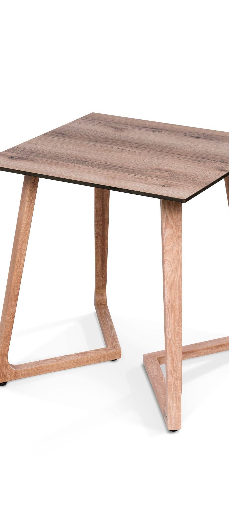 Tafel met modulaire stalen onderstellen