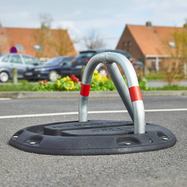 Barrière de parking à base caoutchouc