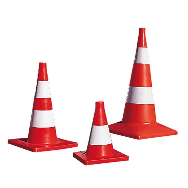 Set of 10 traffic cones