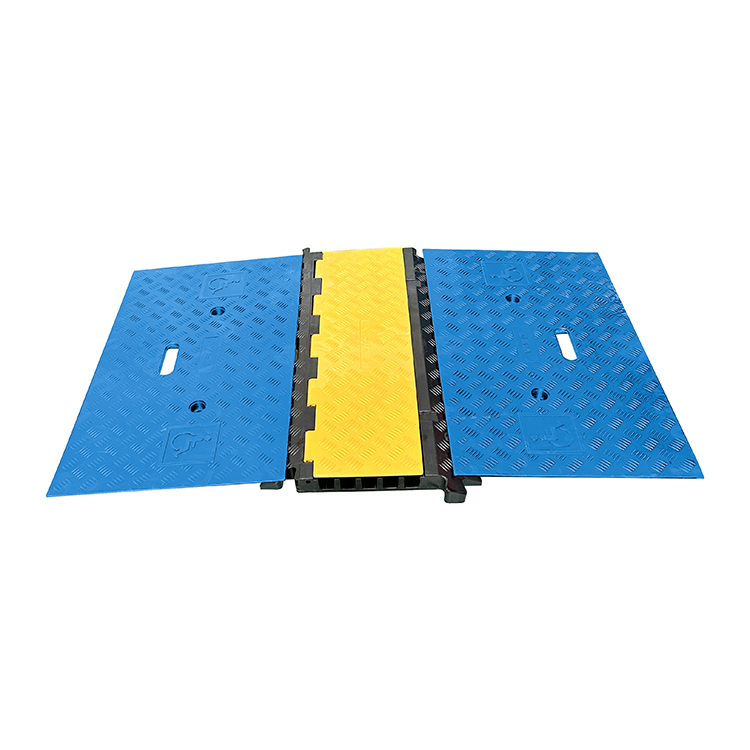 Cable ramp (accessible crossing)