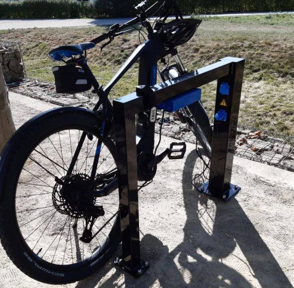 Fietsenrekken met oplaadsysteem
