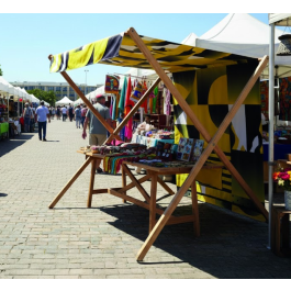 Plooibare promotiestand met houten frame, bedrukt