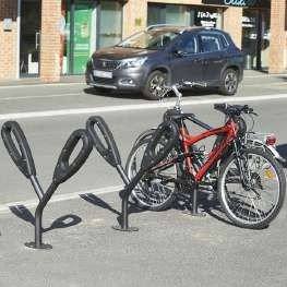 Fietspaal voor 2 fietsen met rubberen ring