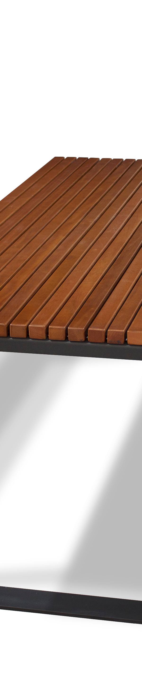 Picknickset (tafel + 2 banken, toegankelijk)